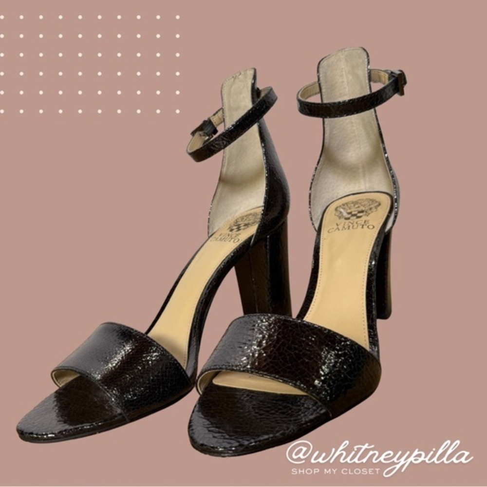 Vince Camuto Patent leather Black Textured Ankle Strap Block Heel Sandals Size 9